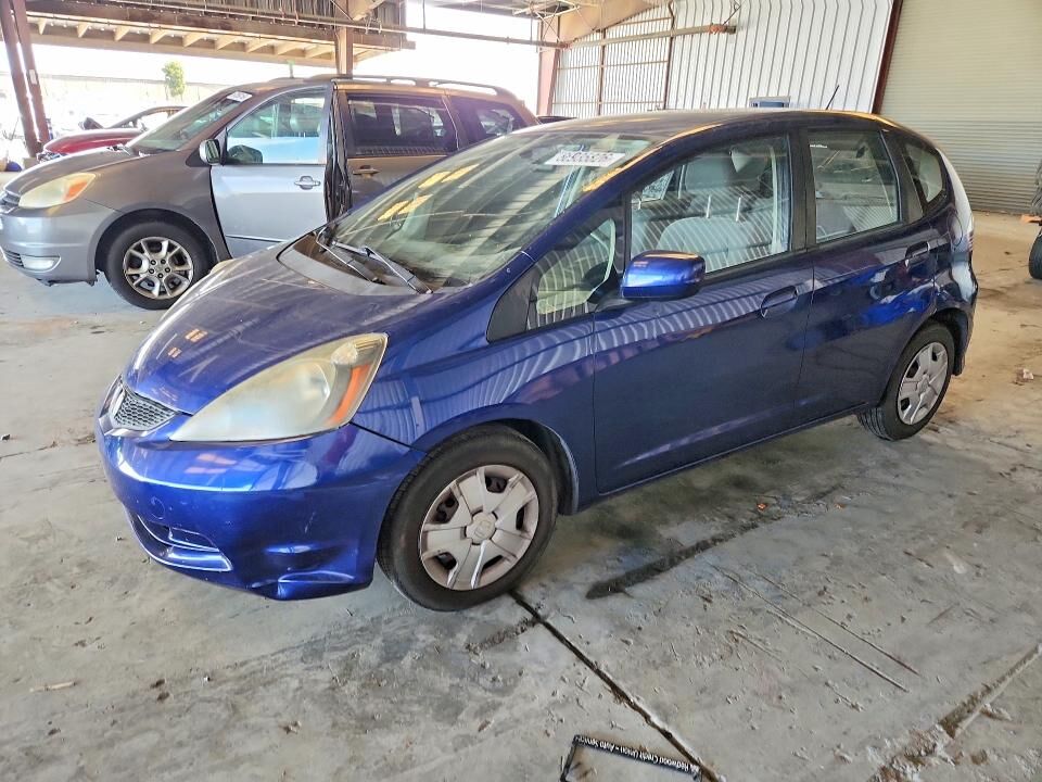 2012 HONDA Fit