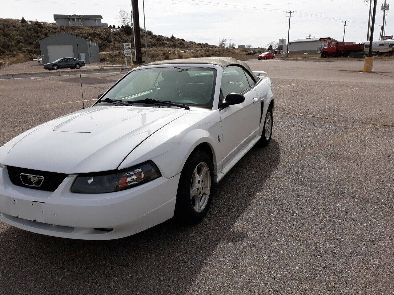 2003 FORD Mustang