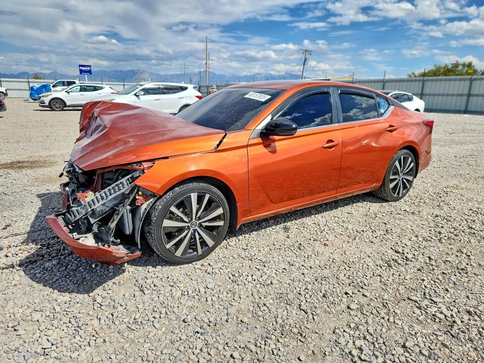 2021 NISSAN Altima