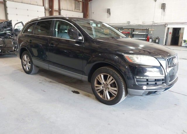 2010 AUDI Q7