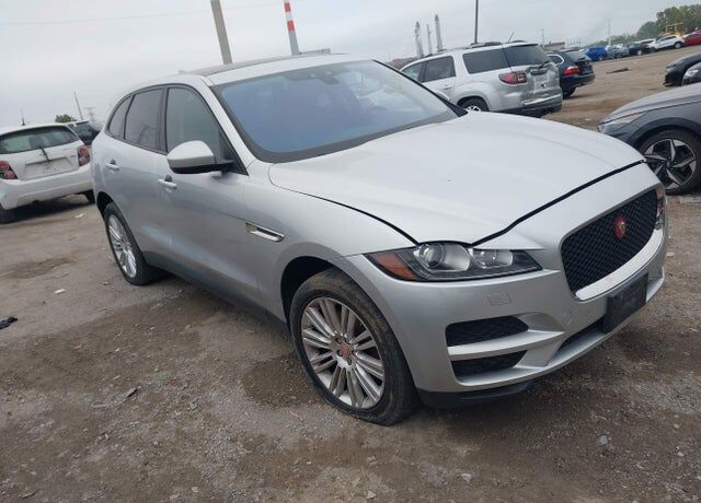 2017 JAGUAR F-Pace