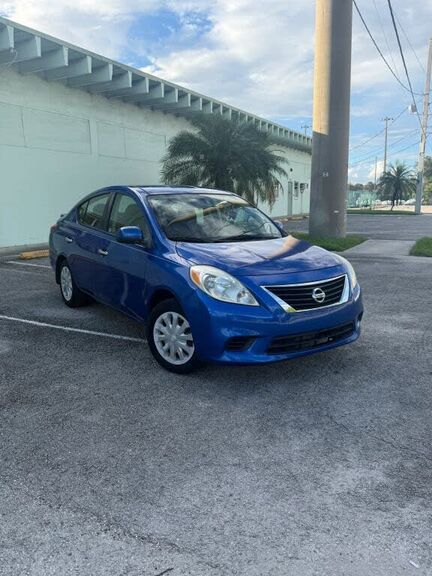 2014 NISSAN Versa