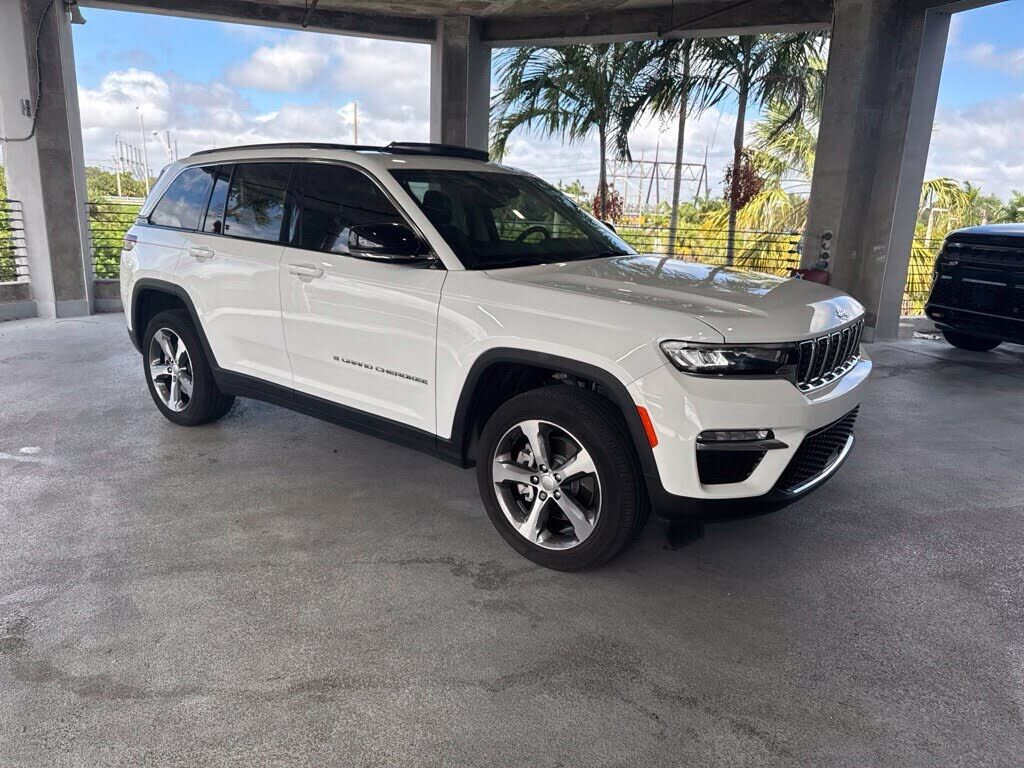 2023 JEEP Grand Cherokee