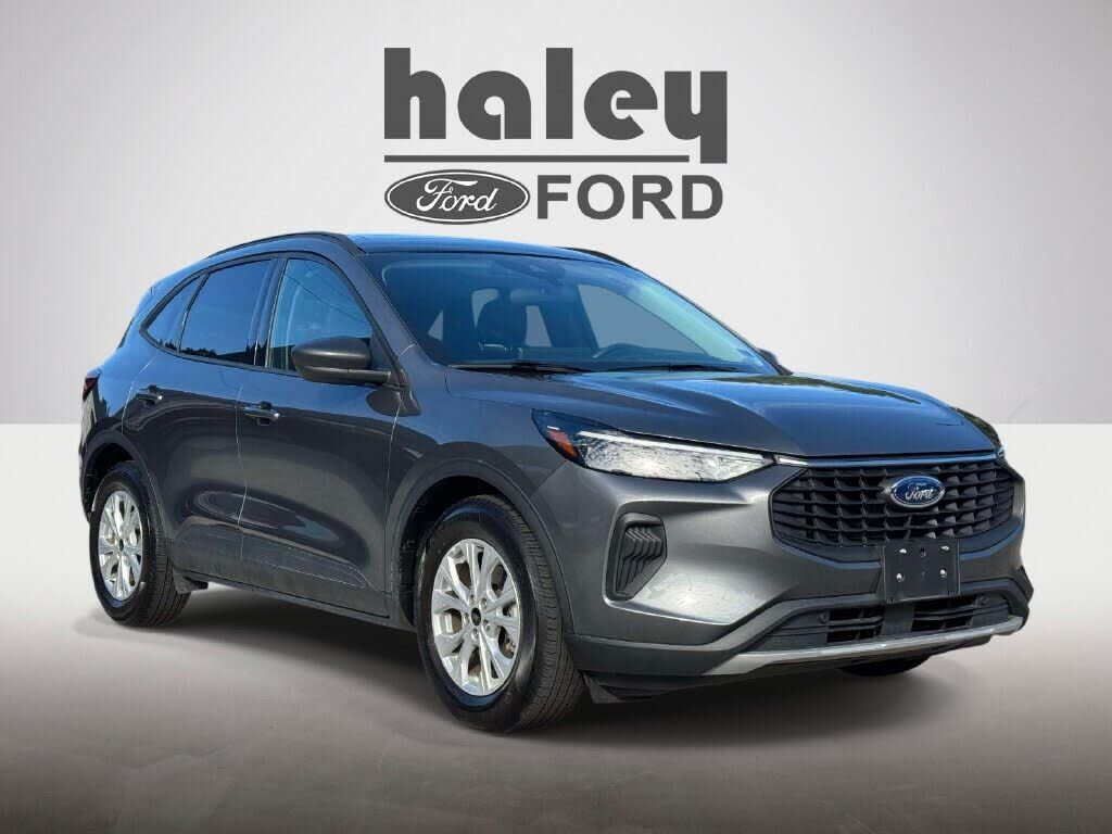 2025 FORD Escape