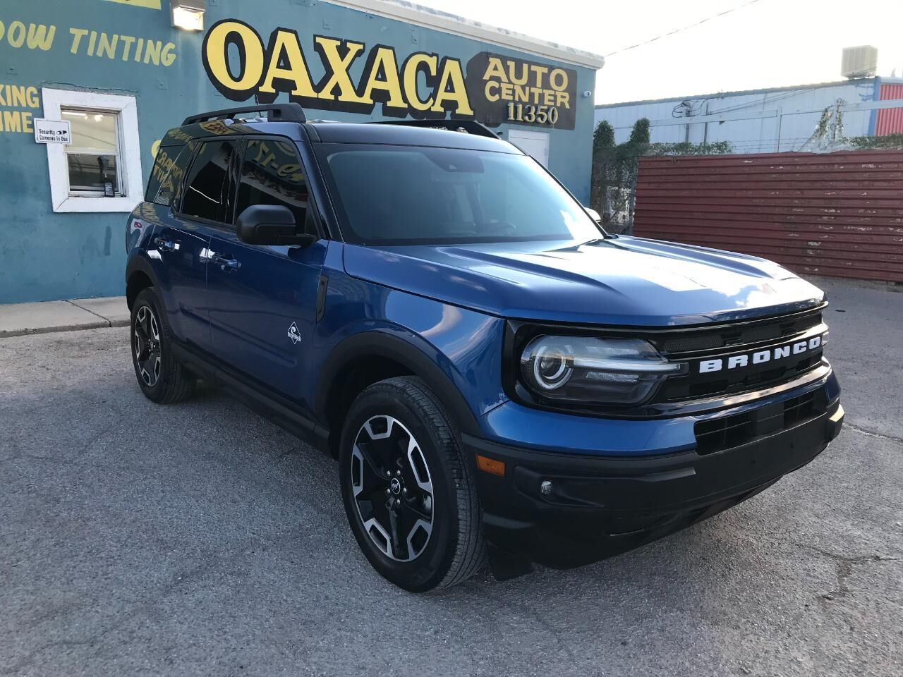 2023 FORD Bronco