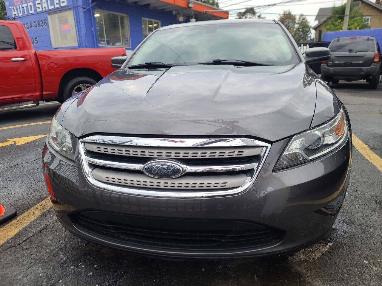 2011 FORD Taurus
