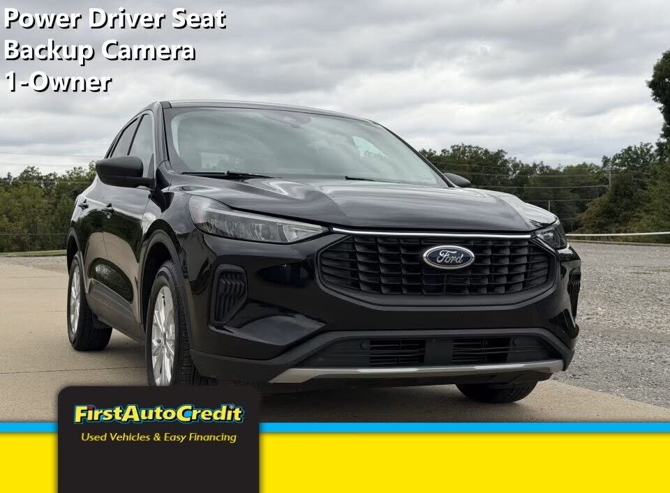 2024 FORD Escape