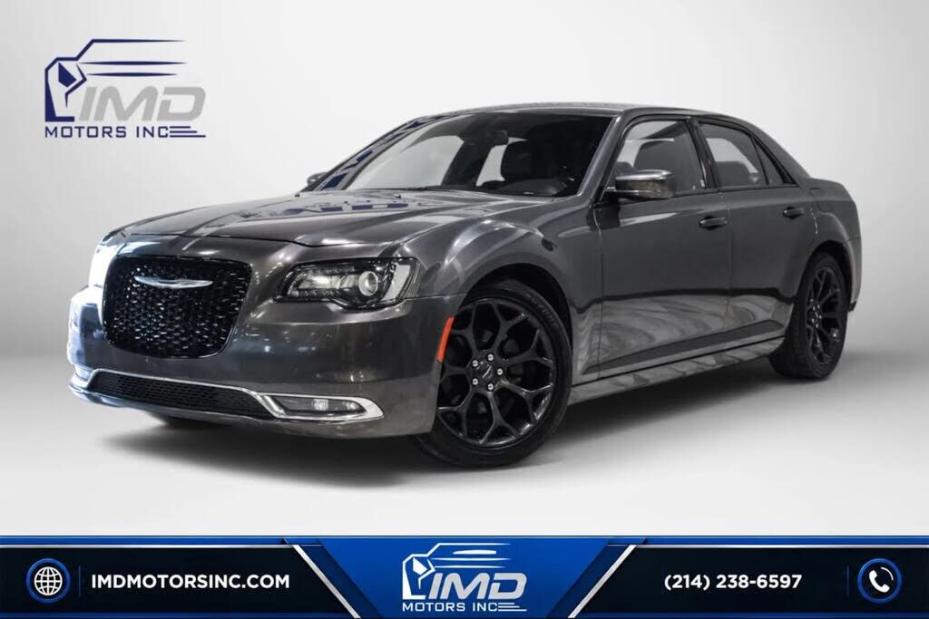 2020 CHRYSLER 300