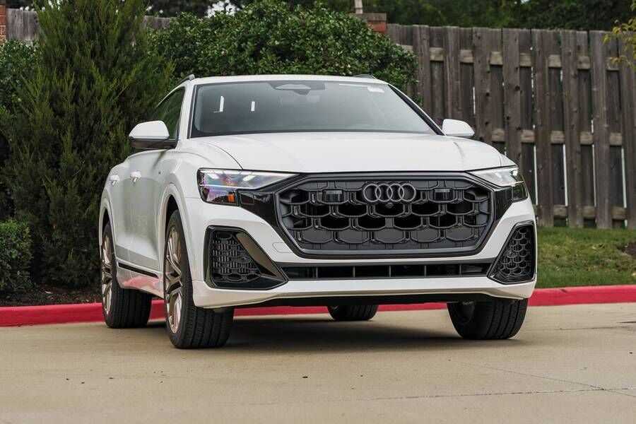 2027 AUDI Q8