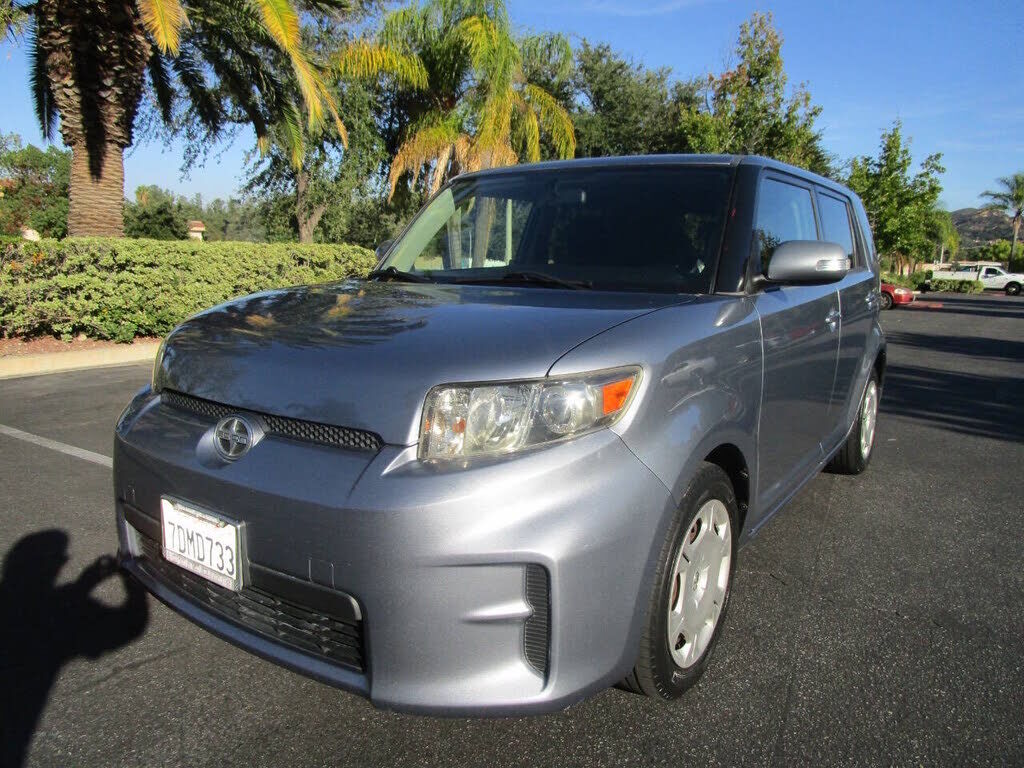 2012 TOYOTA SCION