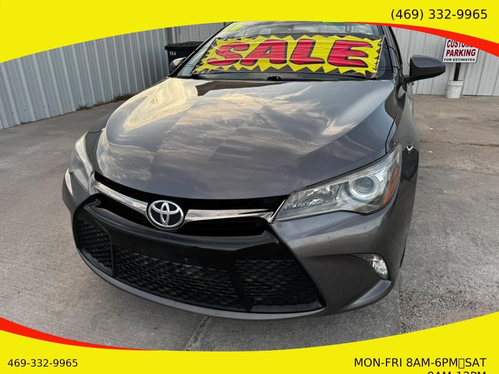 2016 TOYOTA Camry