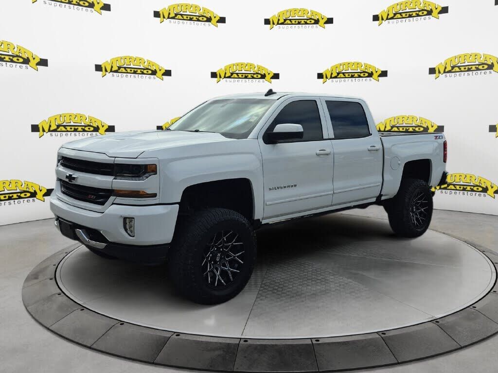 2018 CHEVROLET Silverado