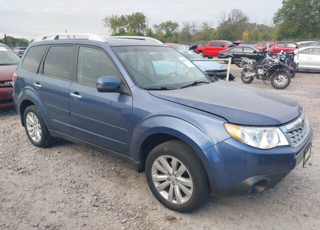 2011 SUBARU Forester