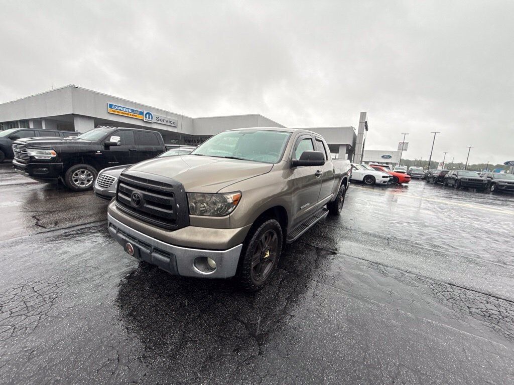 2012 TOYOTA Tundra