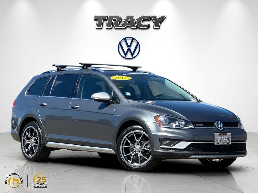 2017 VOLKSWAGEN Golf Alltrack