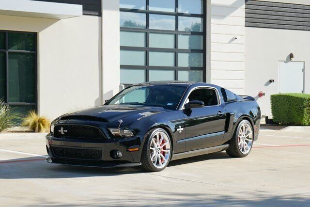 2010 FORD Mustang