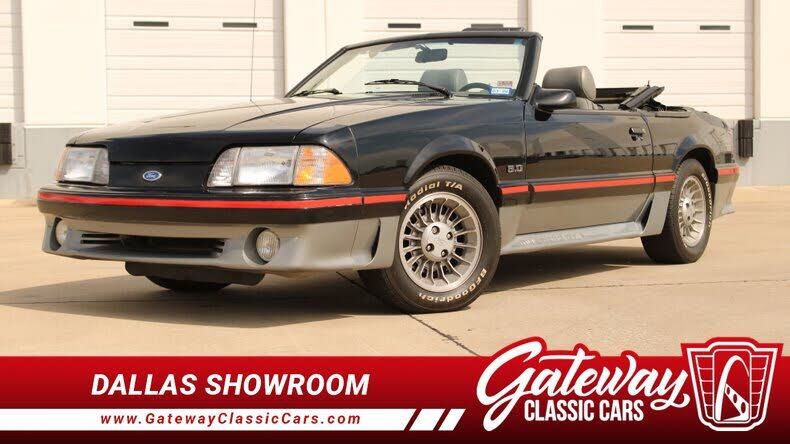 1987 FORD Mustang