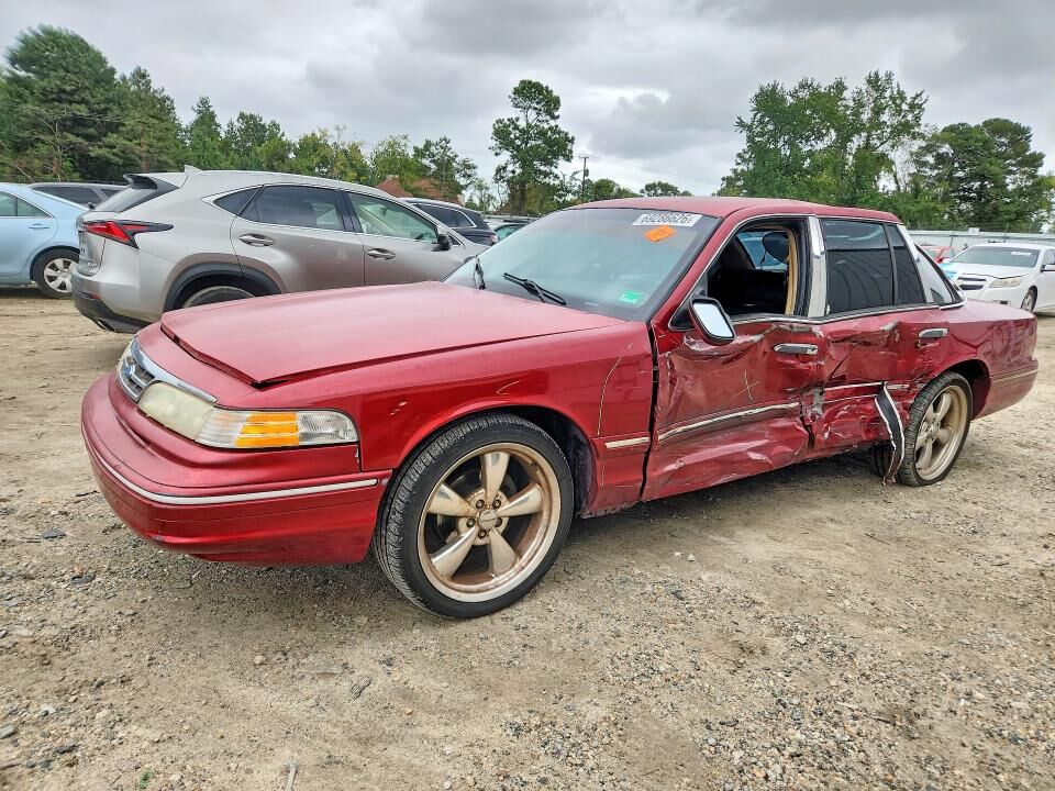 1997 FORD Crown Victoria