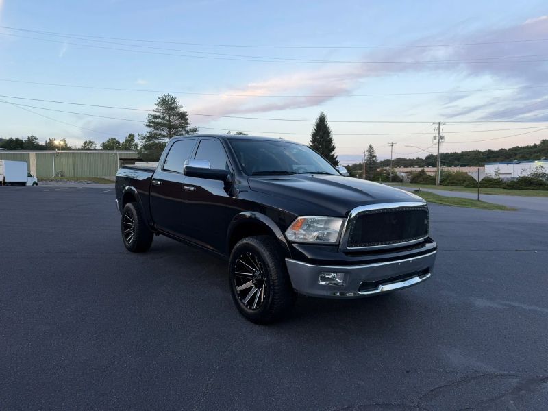 2012 DODGE Ram