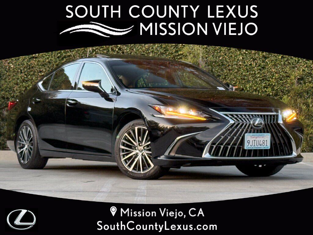 2024 LEXUS ES
