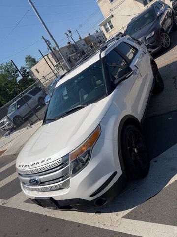 2013 FORD Explorer