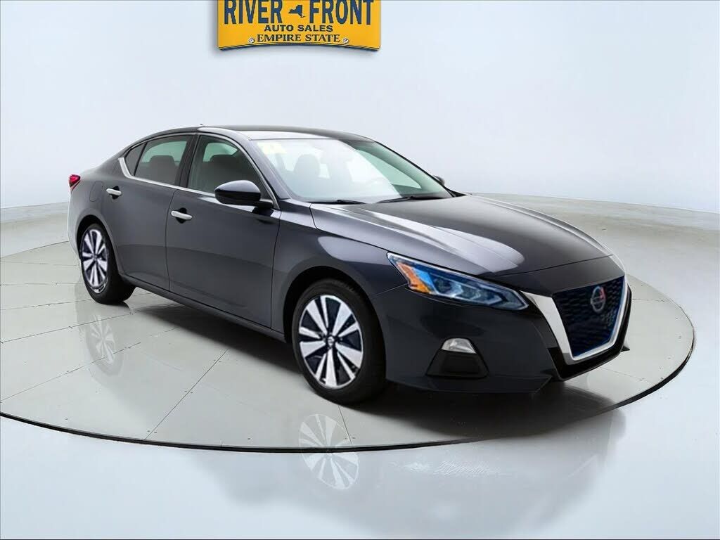 2021 NISSAN Altima