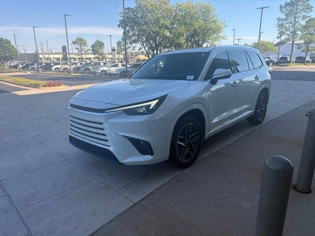 2025 LEXUS TX