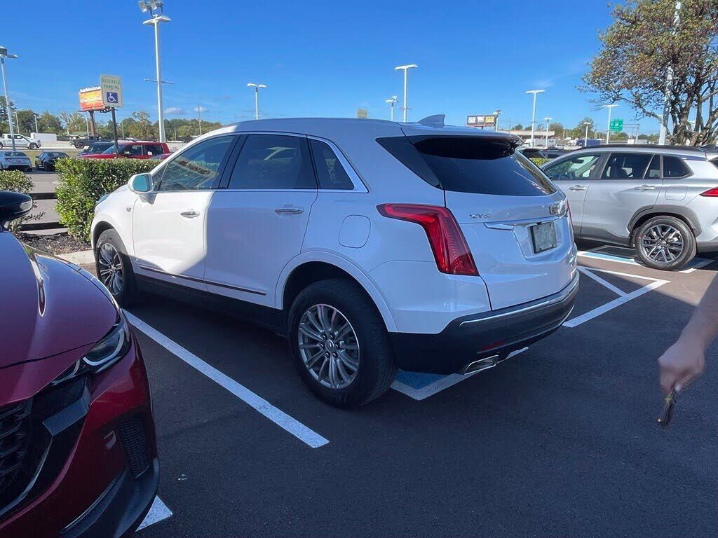 2017 CADILLAC XT5