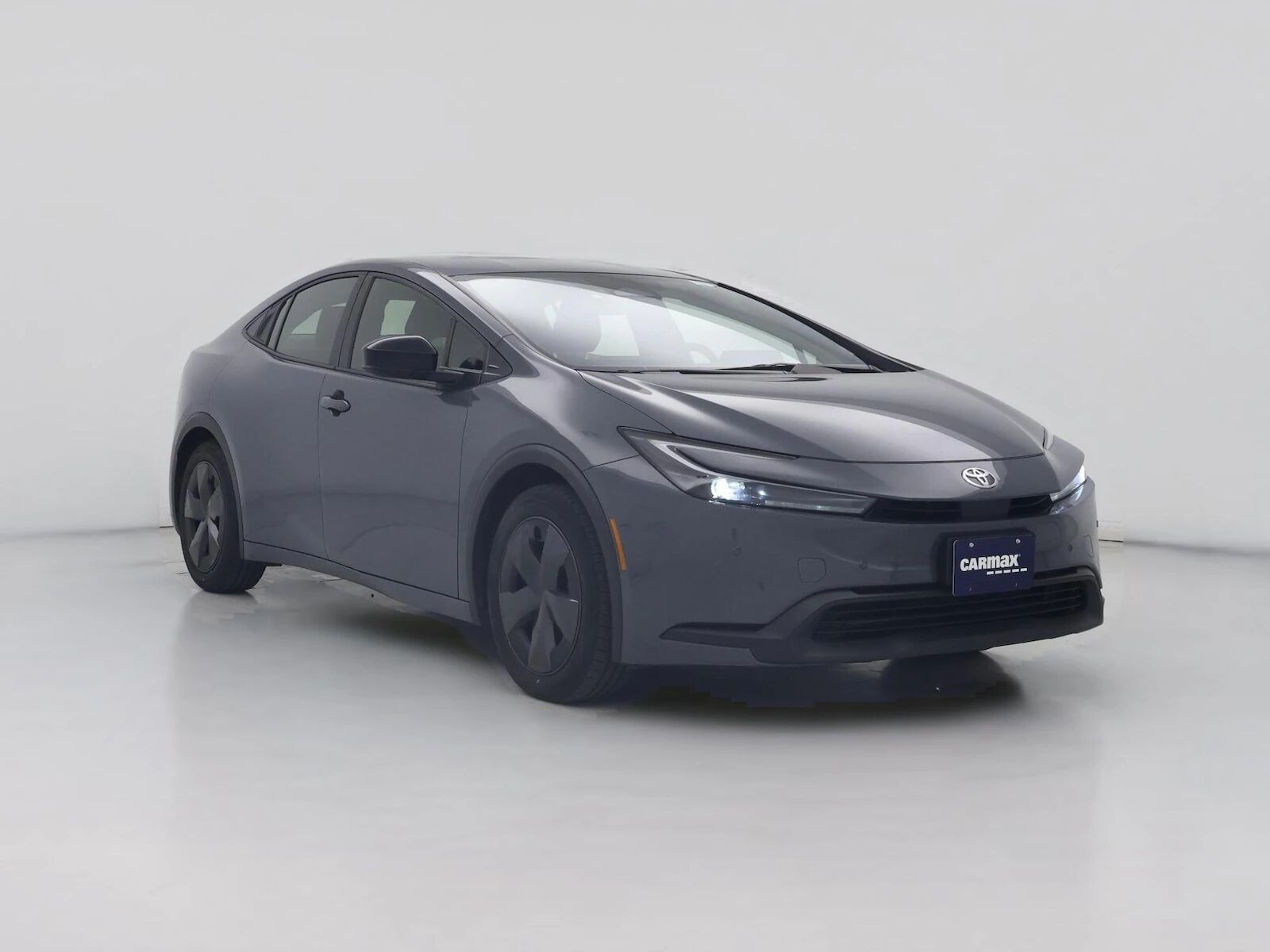 2025 TOYOTA PRIUS