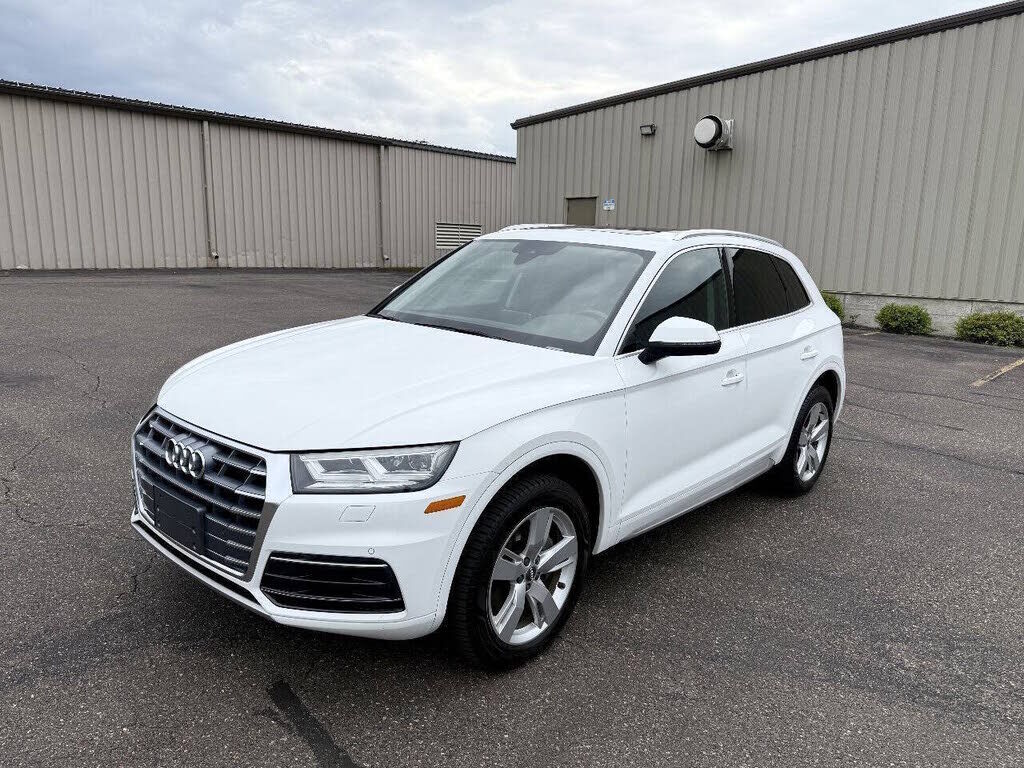 2018 AUDI Q5
