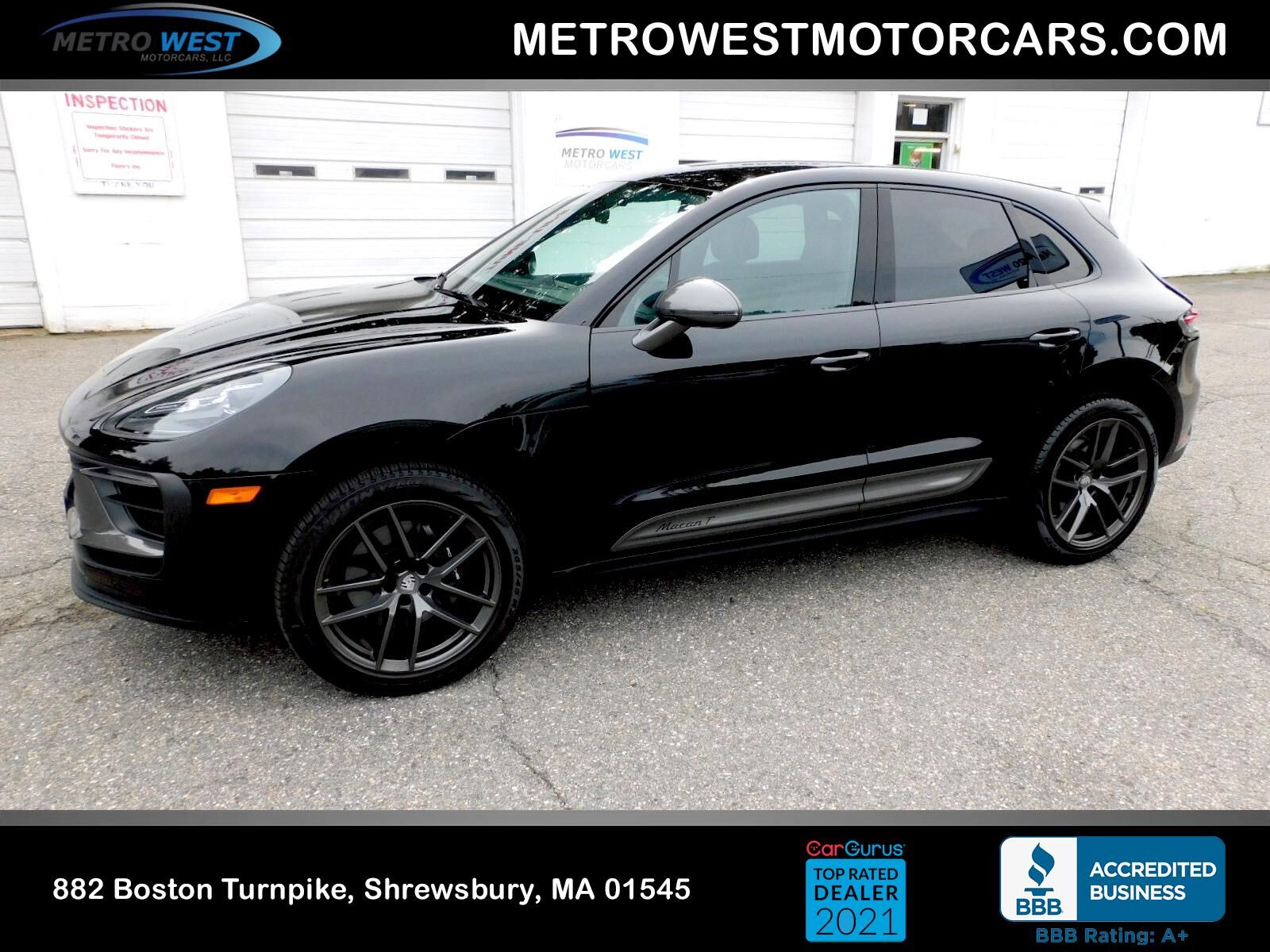 2023 PORSCHE Macan