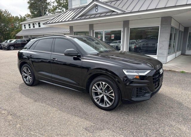 2020 AUDI Q8
