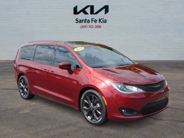 2020 CHRYSLER Pacifica