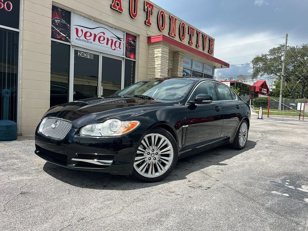 2011 JAGUAR XF