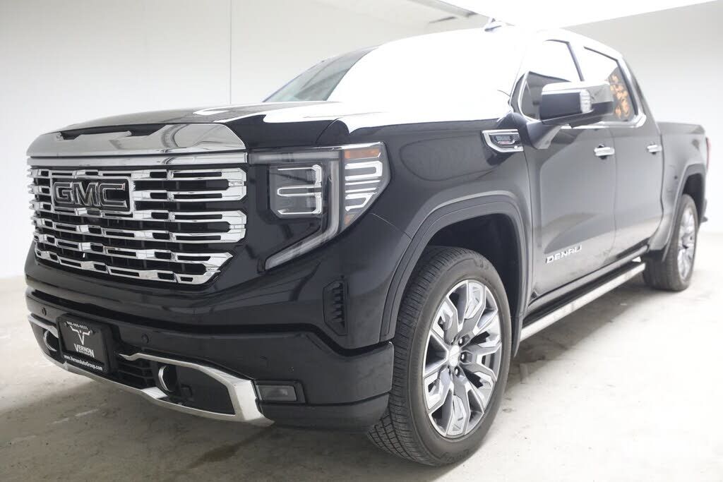 2024 GMC Sierra