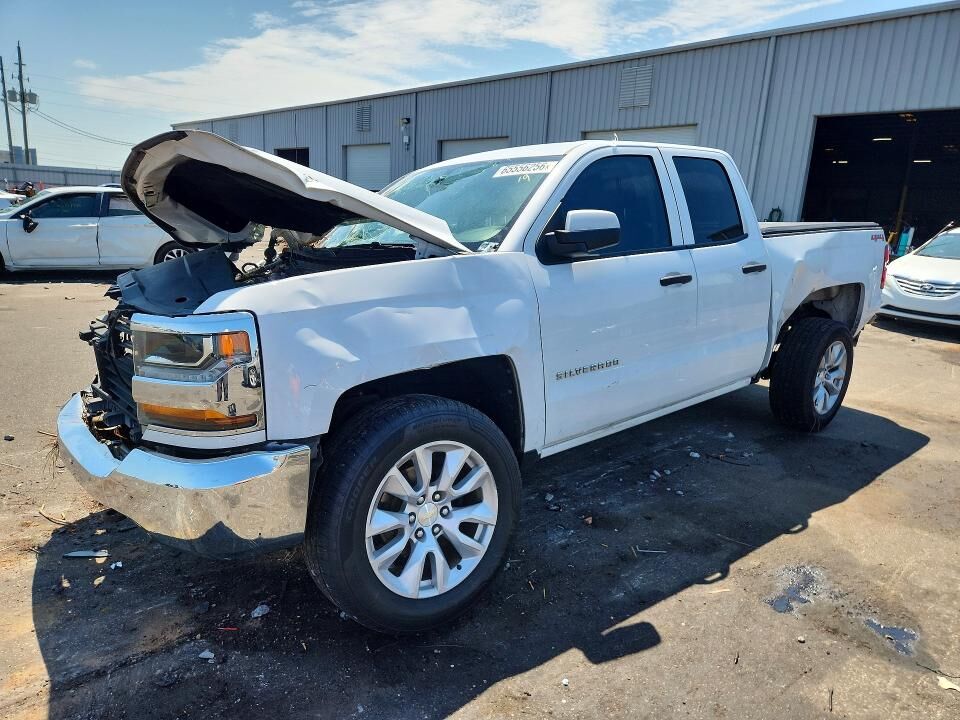 2018 CHEVROLET Silverado