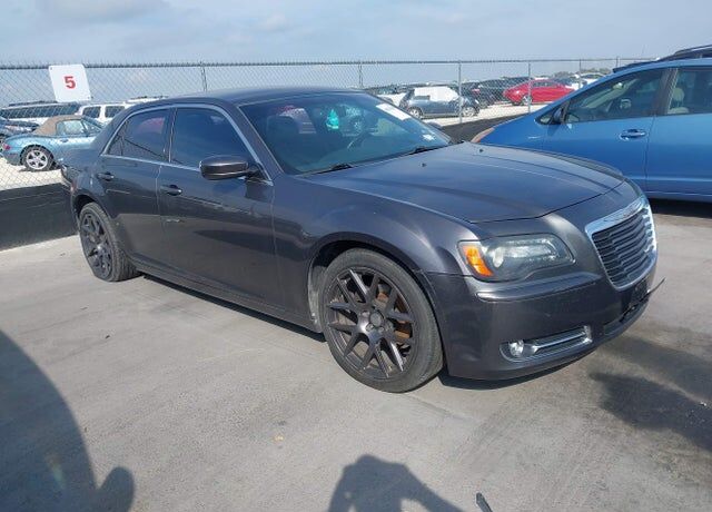 2013 CHRYSLER 300