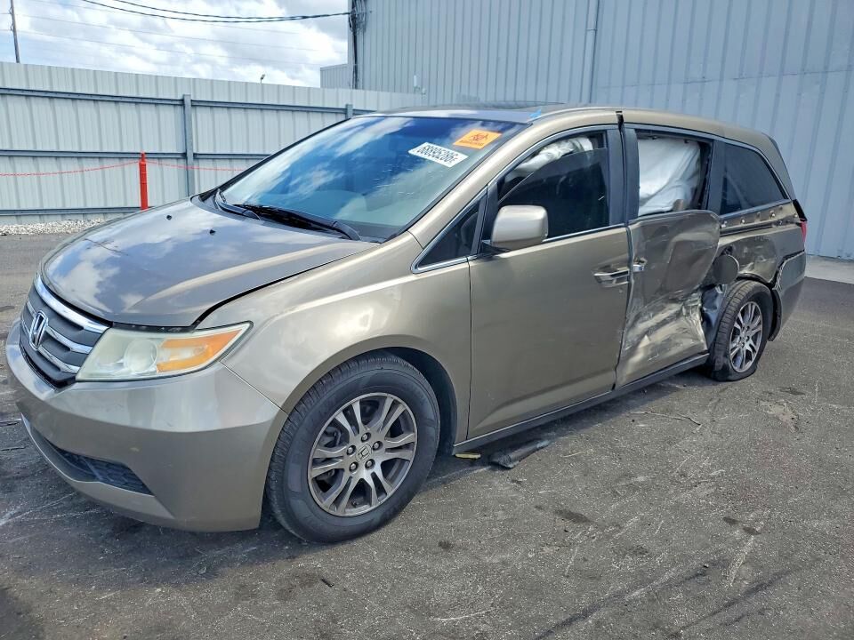 2011 HONDA Odyssey