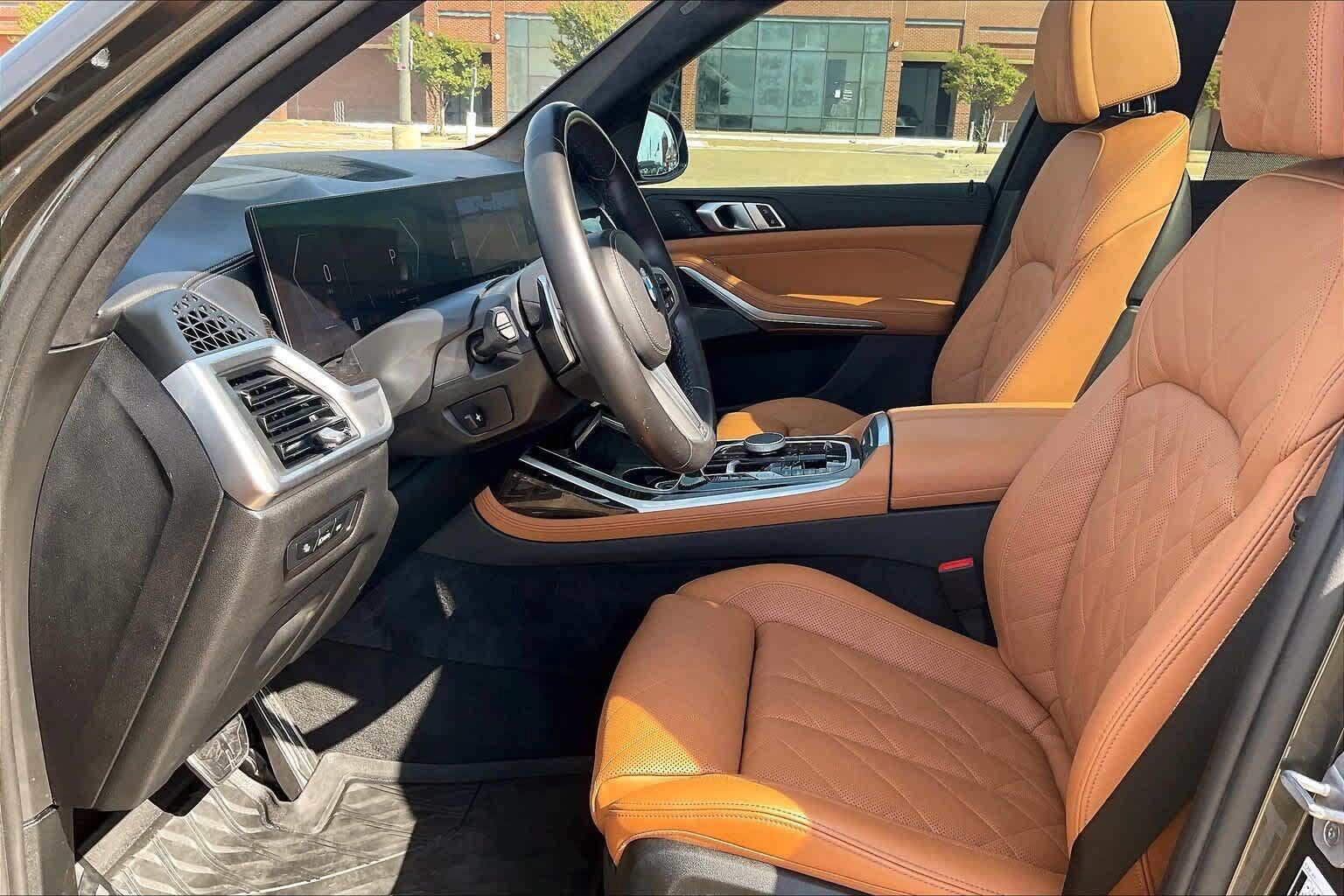 2025 BMW X7