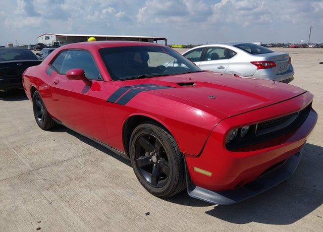 2013 DODGE Challenger
