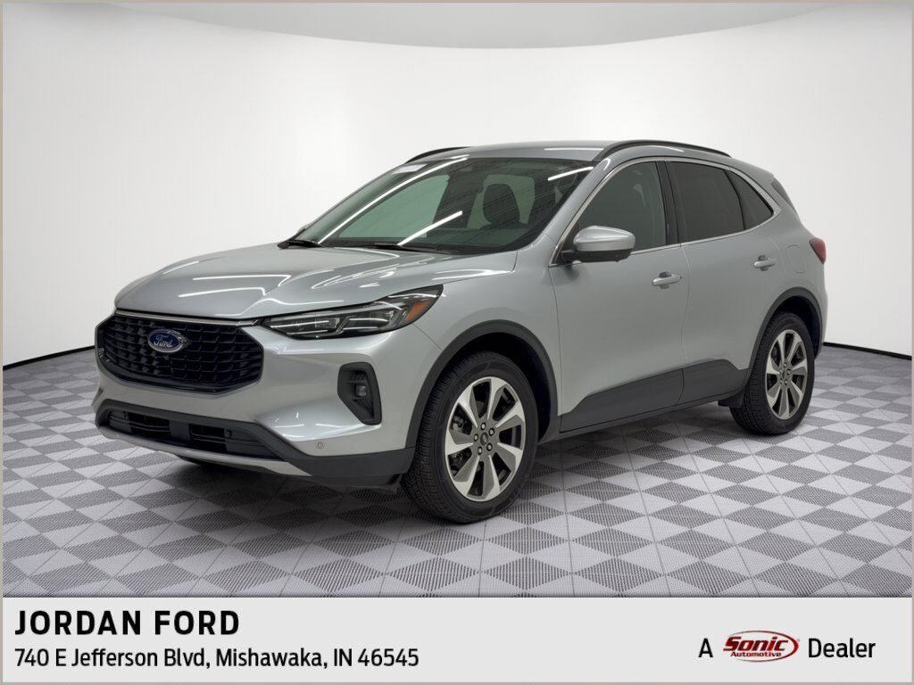 2024 FORD Escape