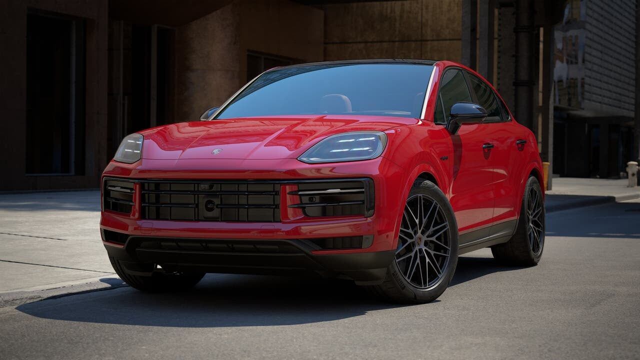 2025 PORSCHE Cayenne