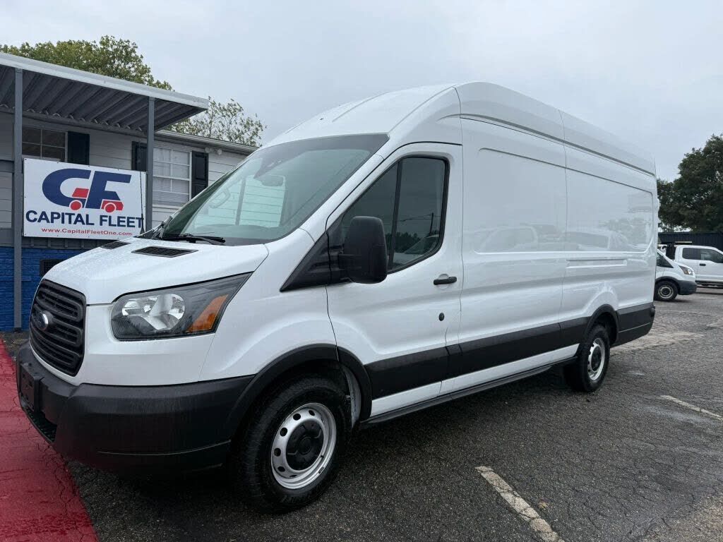 2019 FORD Transit