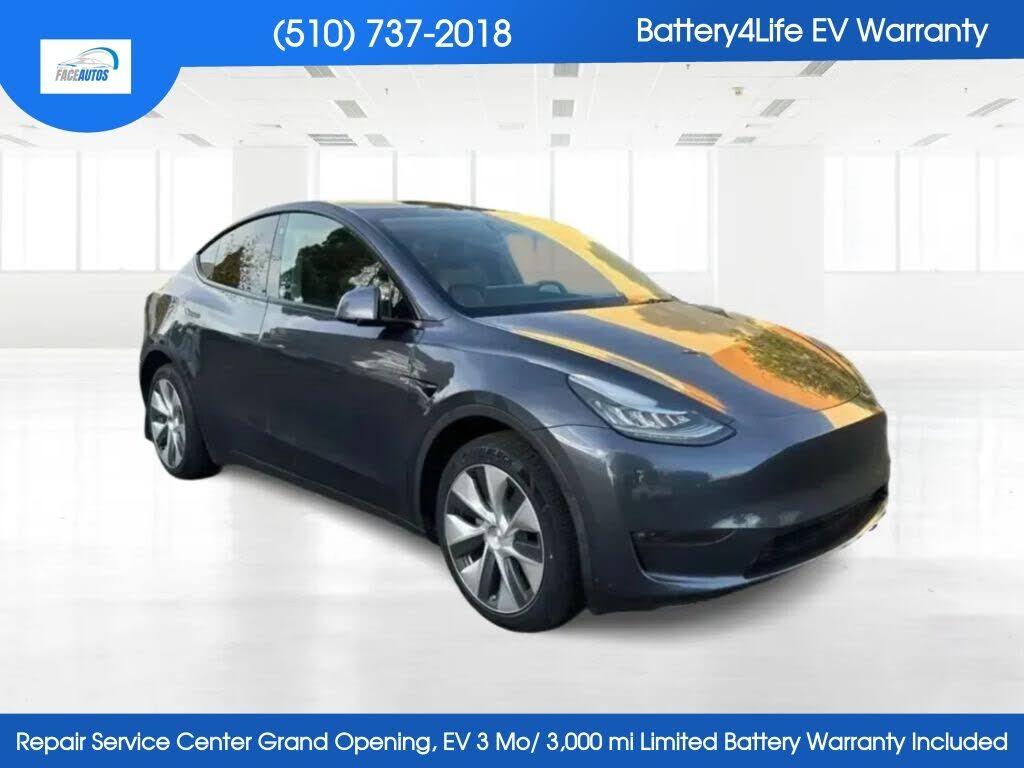 2022 TESLA Model Y