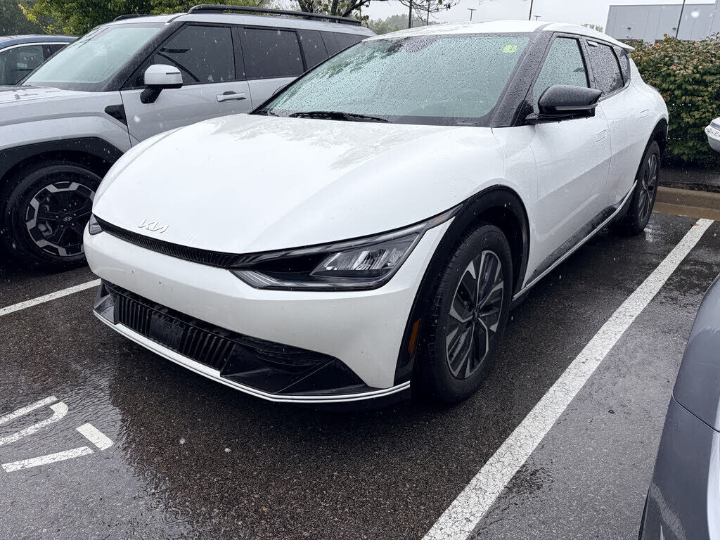 2024 KIA EV6