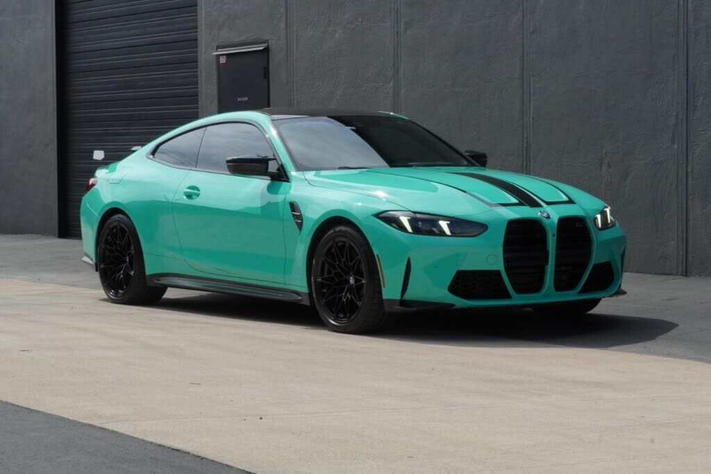 2025 BMW M4