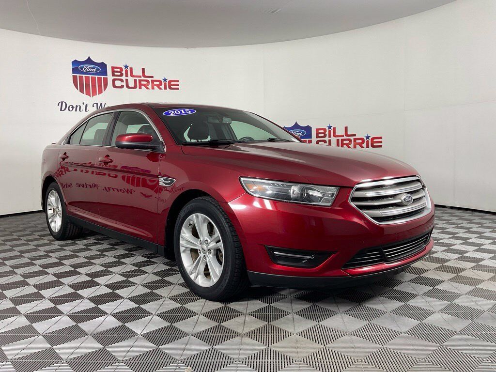 2015 FORD Taurus
