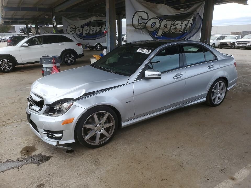 2012 MERCEDES-BENZ C-Class