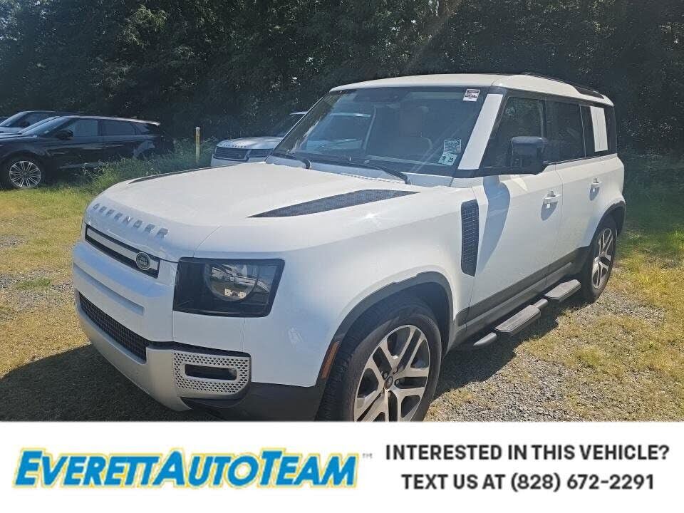 2025 LAND ROVER Defender