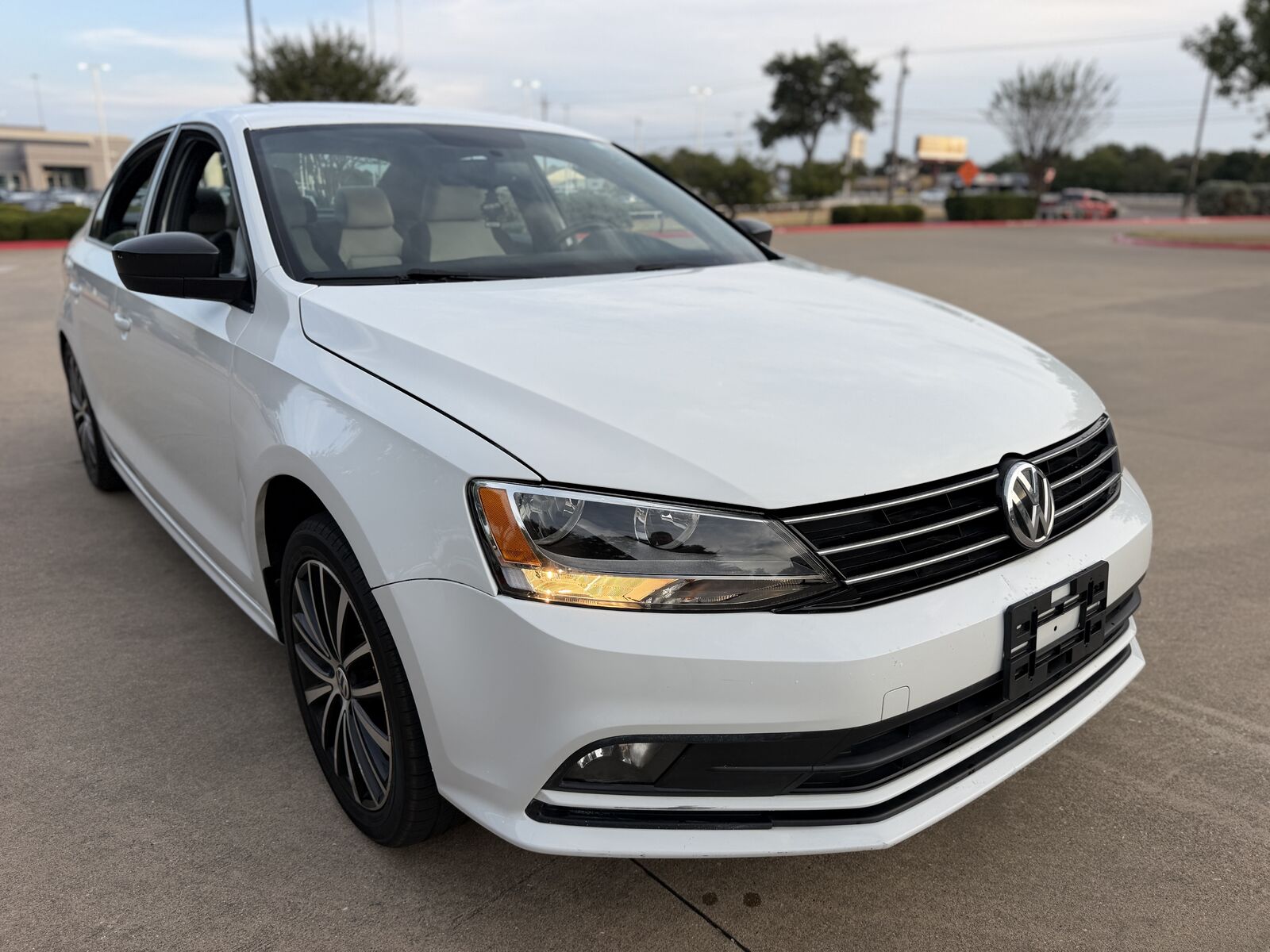 2016 VOLKSWAGEN Jetta